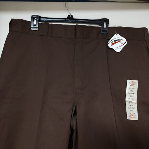 New Dickies Brown Work Pants Size Men's 44/32 - Picture 2 of 3